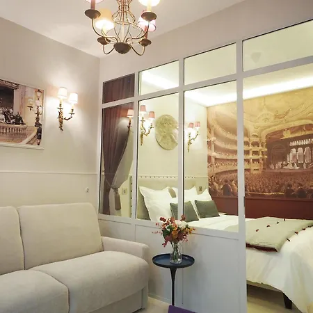 Palais Royal Chicsuites *