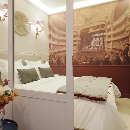 Apartment Palais Royal Chicsuites Paris